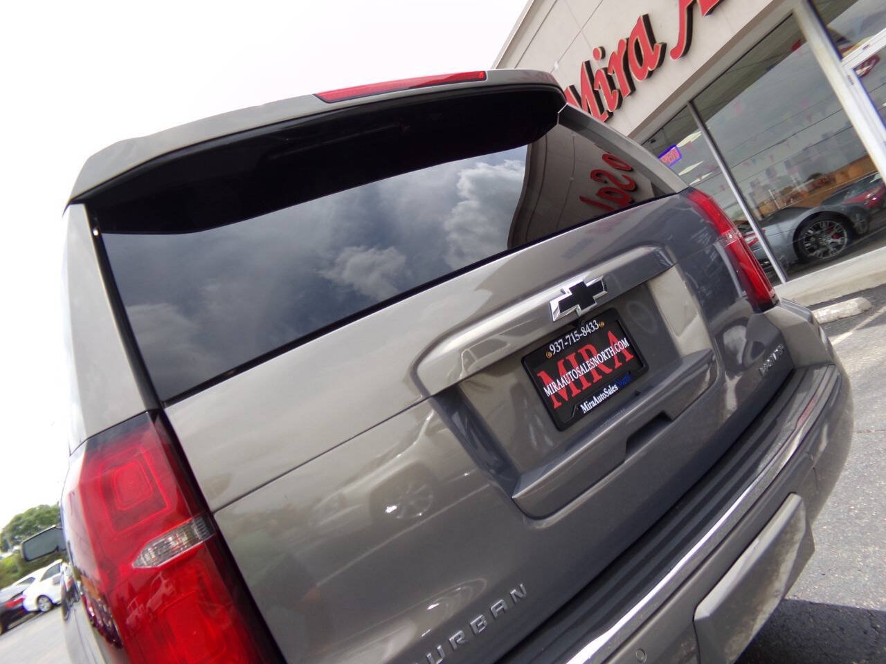 Used 2019 Chevrolet Suburban Premier w/ Premier Plus Edition AWD/4WD image 49