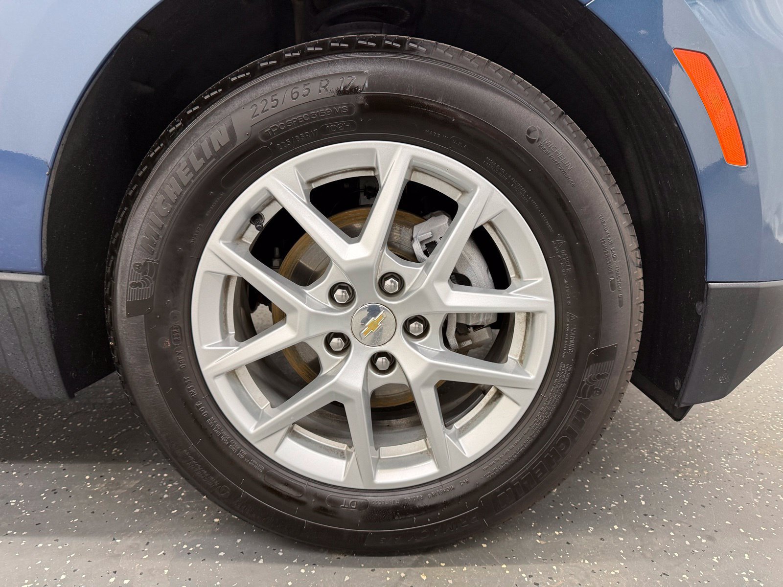Used 2024 Chevrolet Equinox LS FWD image 21