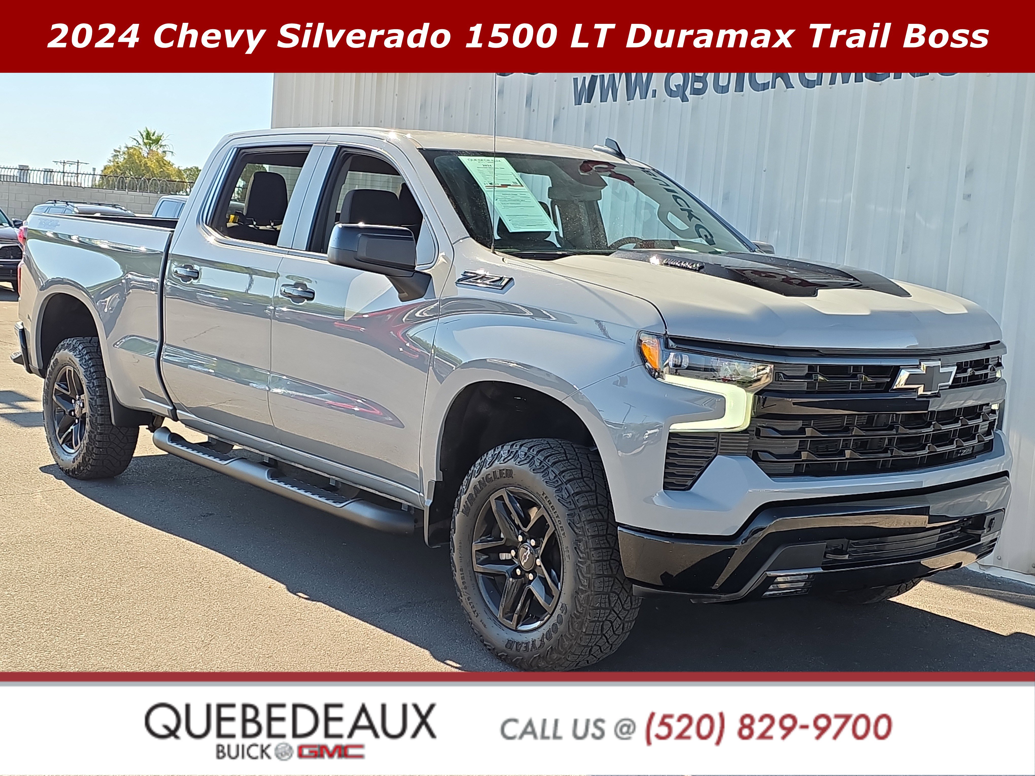 Used 2024 Chevrolet Silverado 1500 LT Trail Boss w/ Dark Appearance Package AWD/4WD image 1