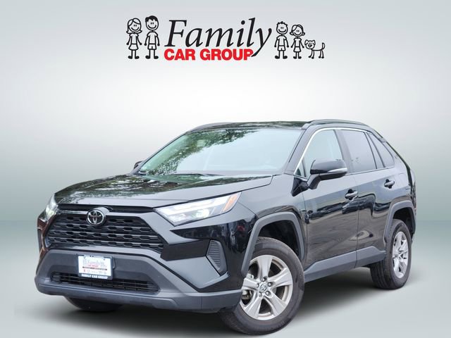 Certified 2024 Toyota RAV4 XLE FWD image 1