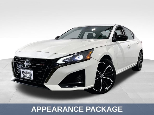 Used 2023 Nissan Altima 2.5 SR AWD/4WD image 4