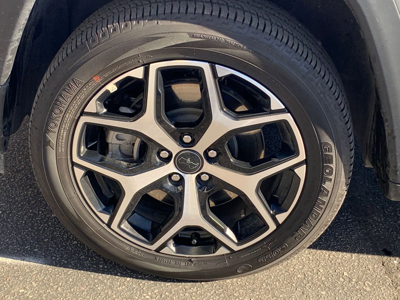 Used 2025 Jeep Compass Limited image 30