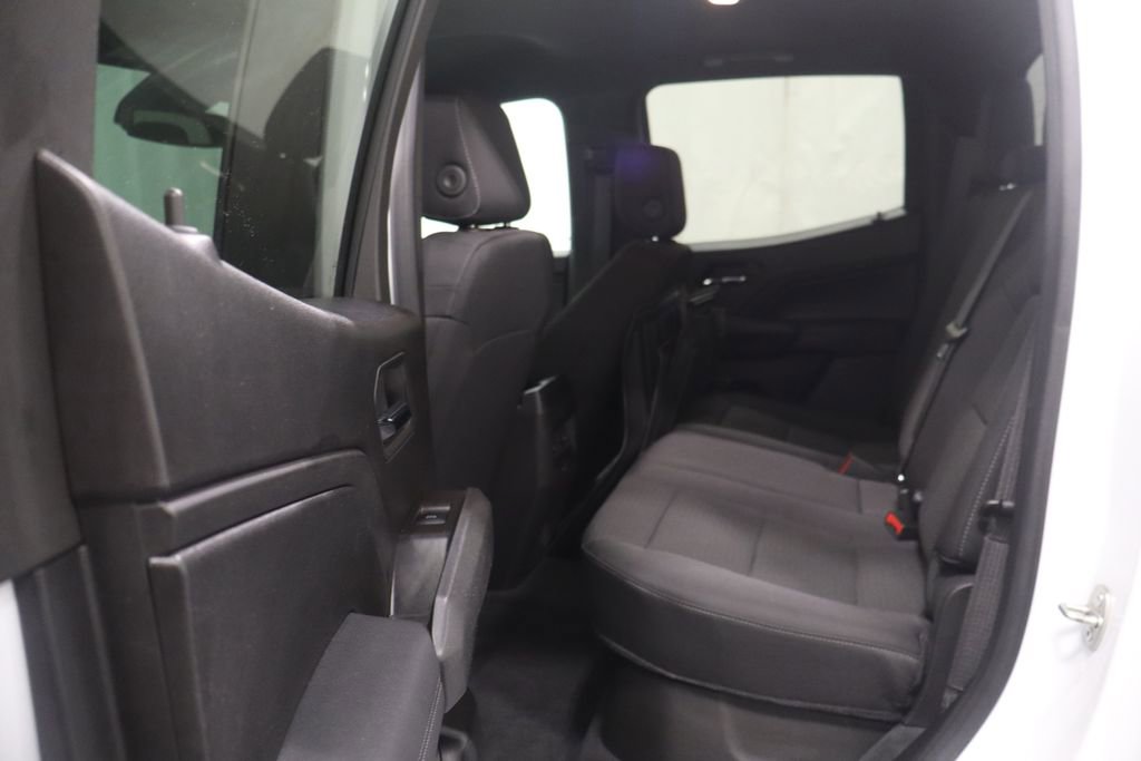 Used 2023 Chevrolet Colorado LT w/ LT Convenience Package II AWD/4WD image 15