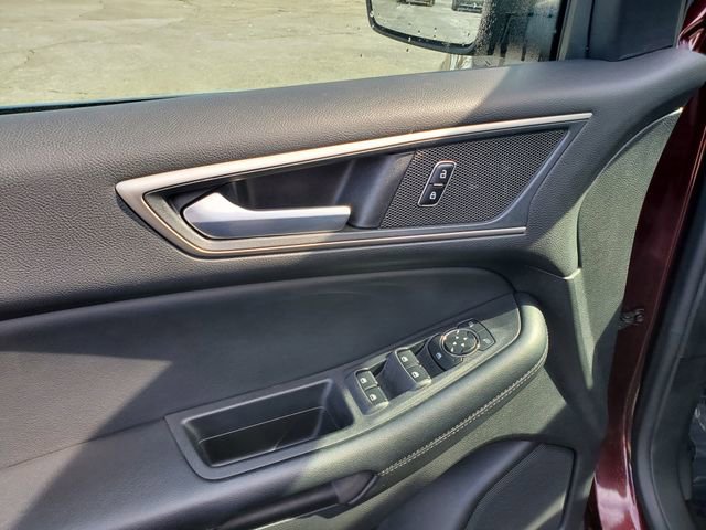 Used 2023 Ford Edge SEL image 10