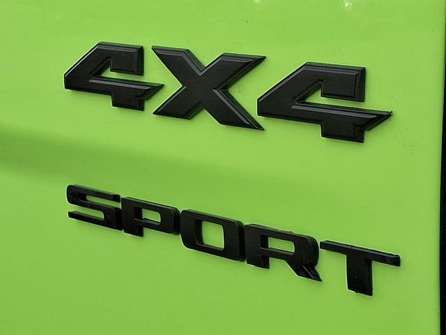 Used 2017 RAM 1500 Sport w/ Sublime Green Sport Package image 31