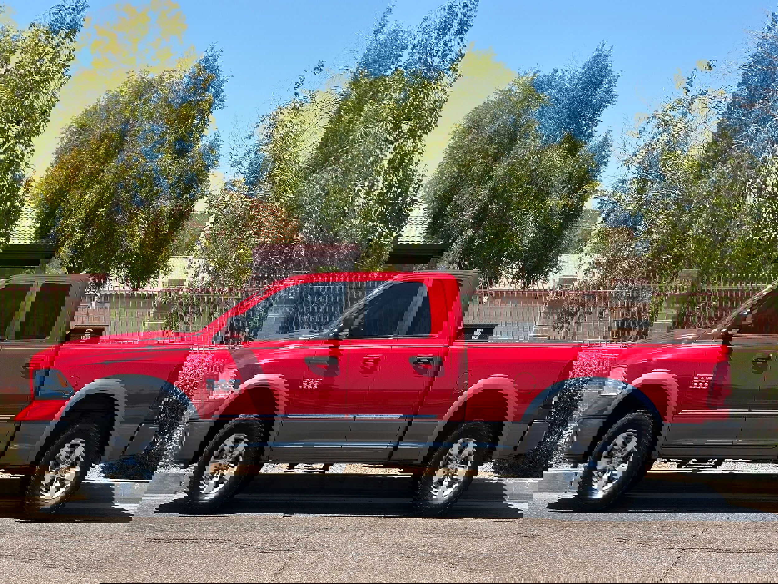 Used 2013 RAM 1500 Classic SLT w/ Remote Start & Security Group image 3