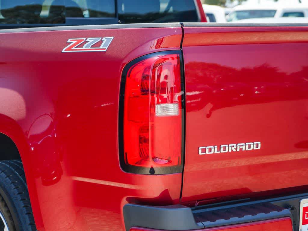 Used 2017 Chevrolet Colorado Z71 RWD image 7