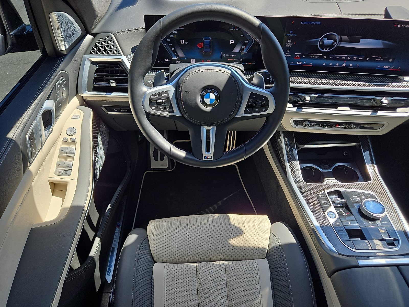 Certified 2025 BMW X7 M60i w/ Executive Package AWD/4WD image 11