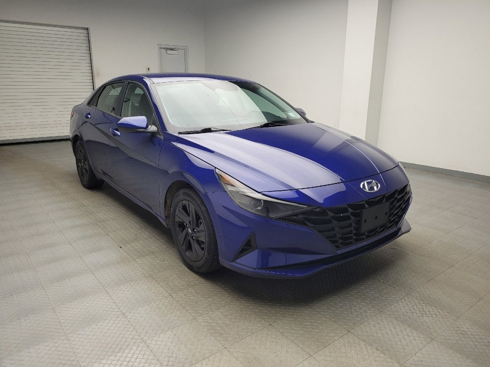 Used 2022 Hyundai Elantra SEL w/ Cargo Package image 13