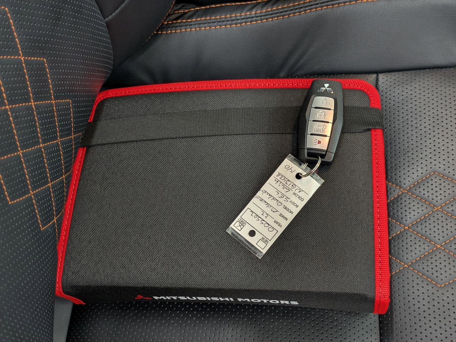 Used 2022 Mitsubishi Outlander SEL image 17