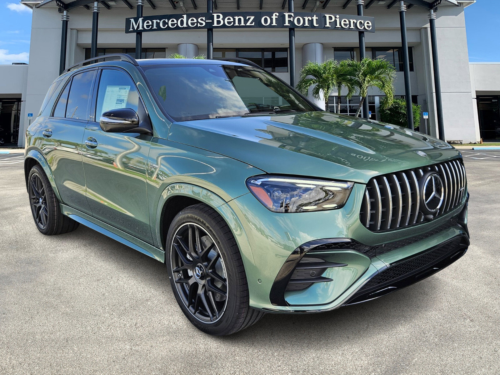 New 2026 Mercedes-Benz GLE 53 AMG 4MATIC image 1
