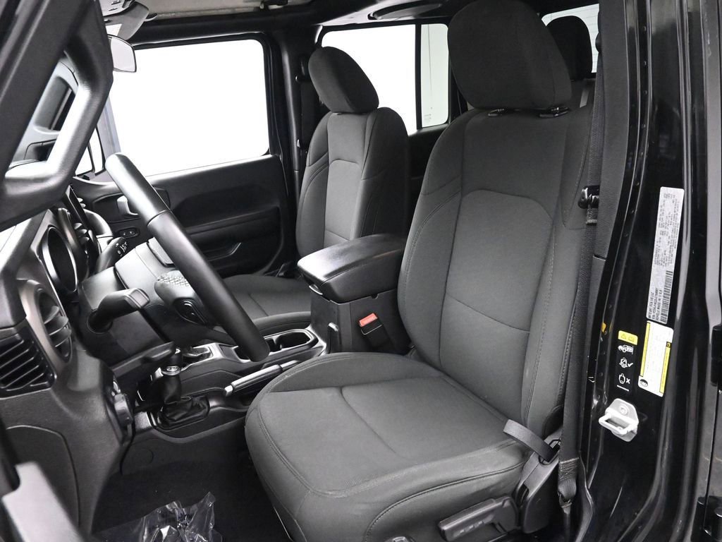 Used 2020 Jeep Gladiator Sport w/ Quick Order Package 24S image 12