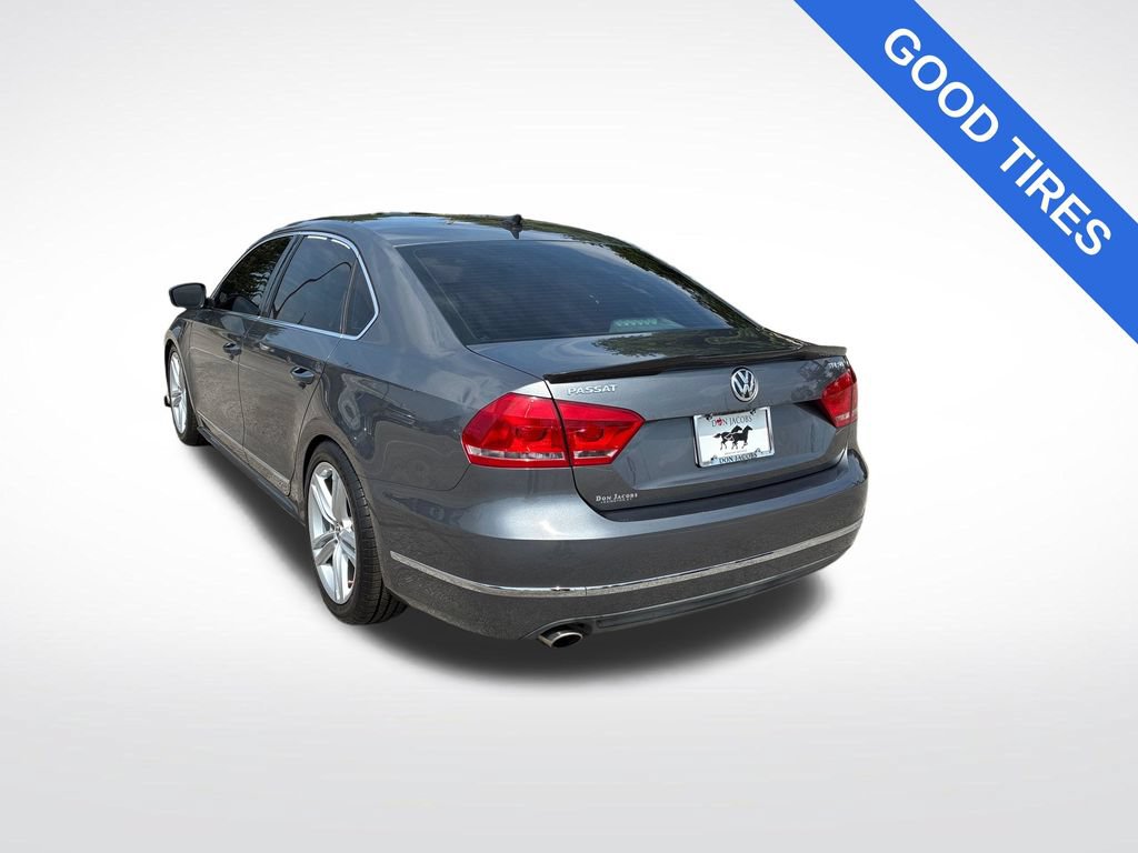 Used 2015 Volkswagen Passat TDI SEL Premium FWD image 5