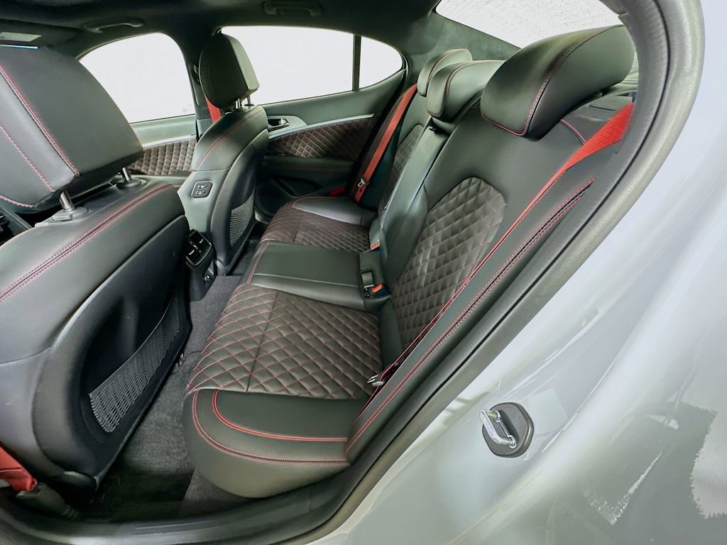 Used 2023 Genesis G70 3.3T w/ Sport Prestige Package image 14