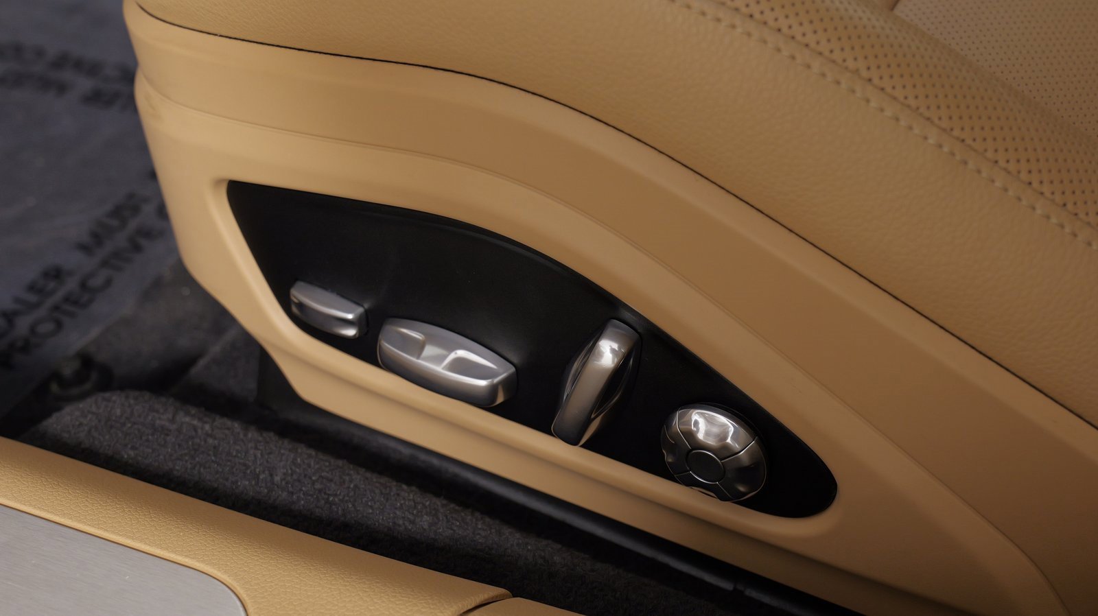 Used 2021 Porsche Panamera 4 image 42