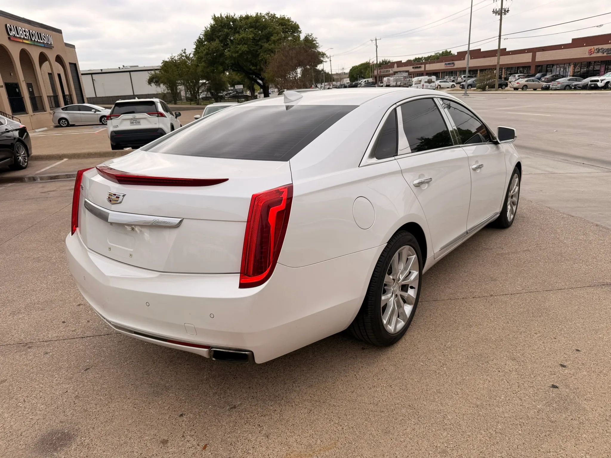Used 2016 Cadillac XTS Premium image 5
