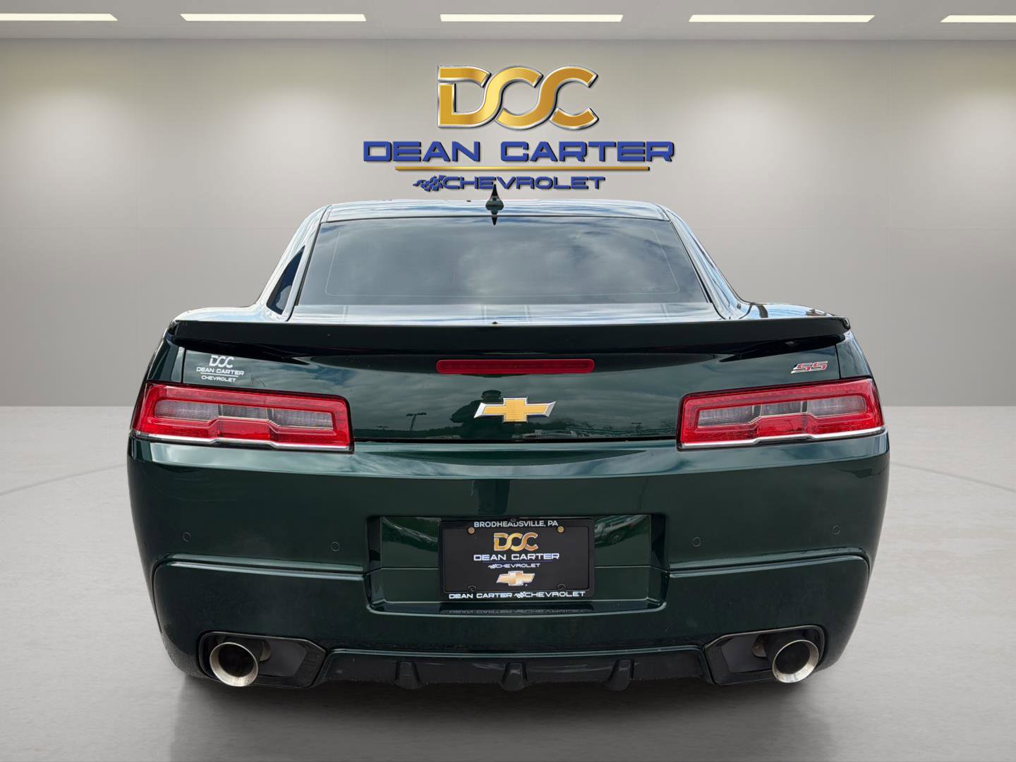 Used 2015 Chevrolet Camaro SS w/ Green Flash Special Edition RWD image 4