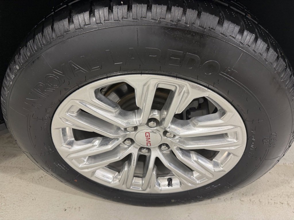 Used 2022 GMC Yukon SLT w/ SLT Luxury Package image 38