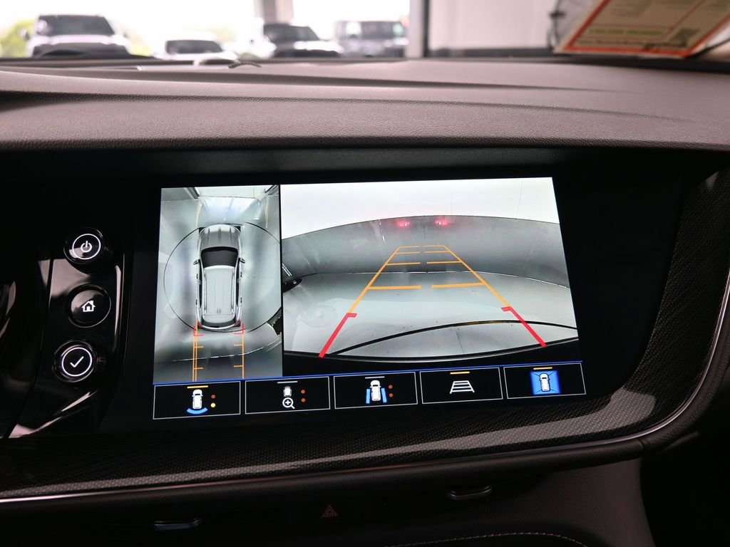 Used 2023 Buick Envision Essence w/ Technology Package I image 22