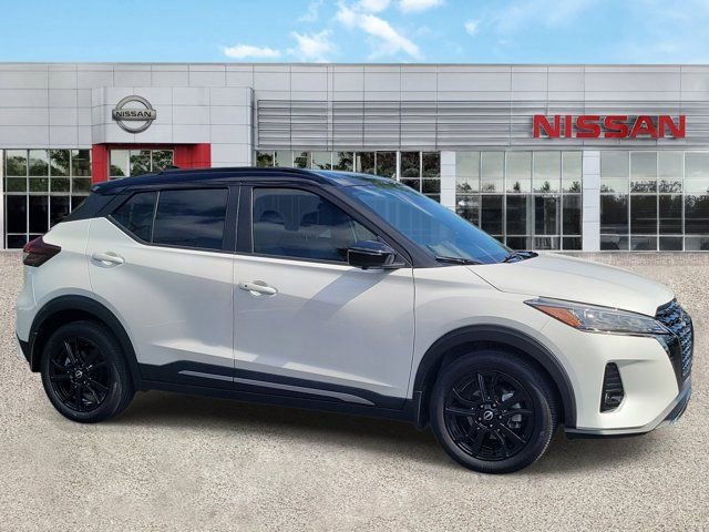Certified 2023 Nissan Kicks SR w/ SR Premium Package image 2