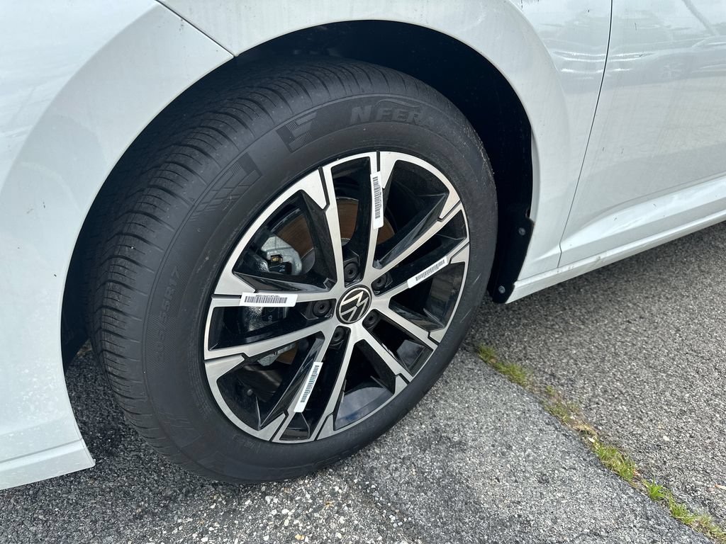 New 2026 Volkswagen Jetta Sport FWD image 7