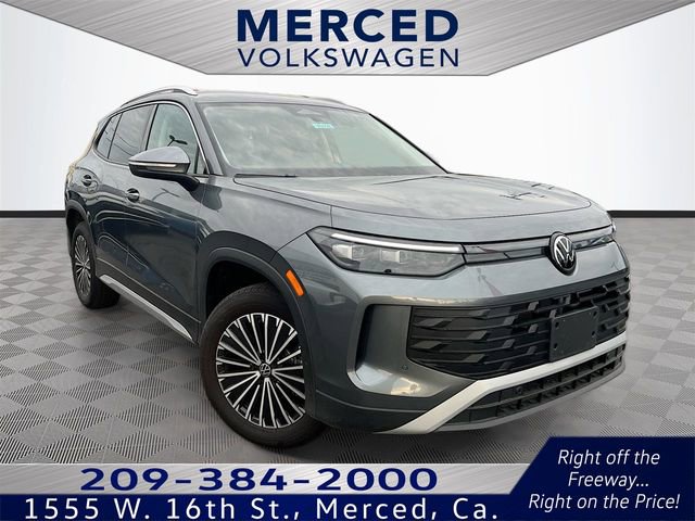 New 2025 Volkswagen Tiguan S