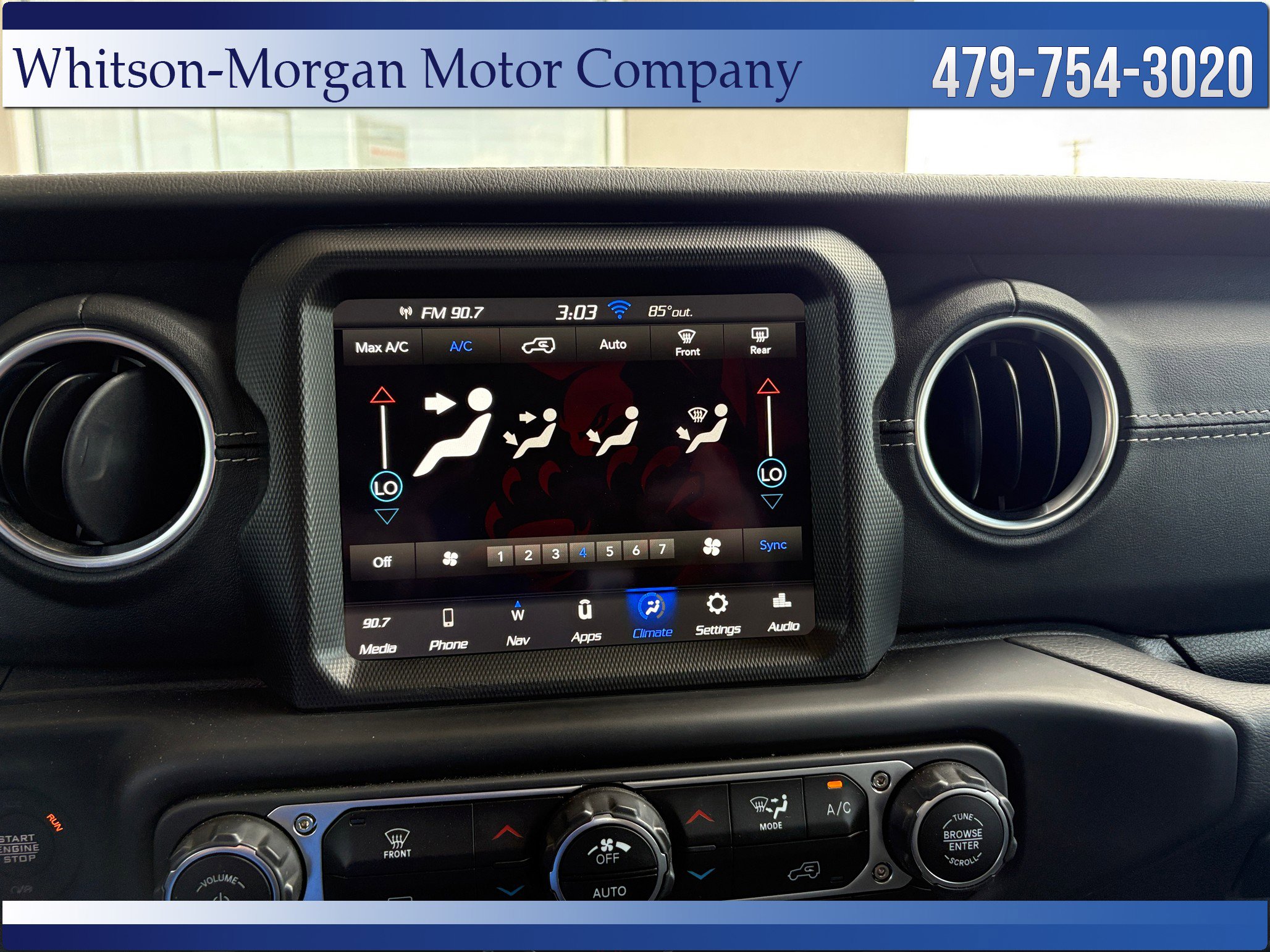 Used 2023 Jeep Wrangler Sahara AWD/4WD image 28