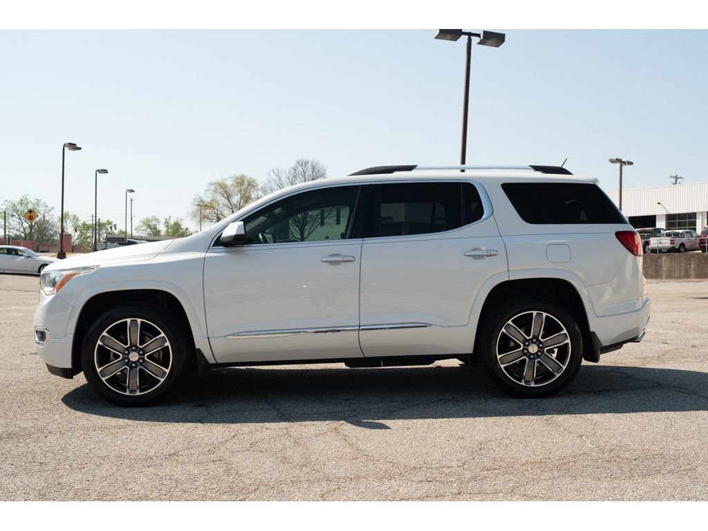 Used 2018 GMC Acadia Denali w/ Technology Package image 5