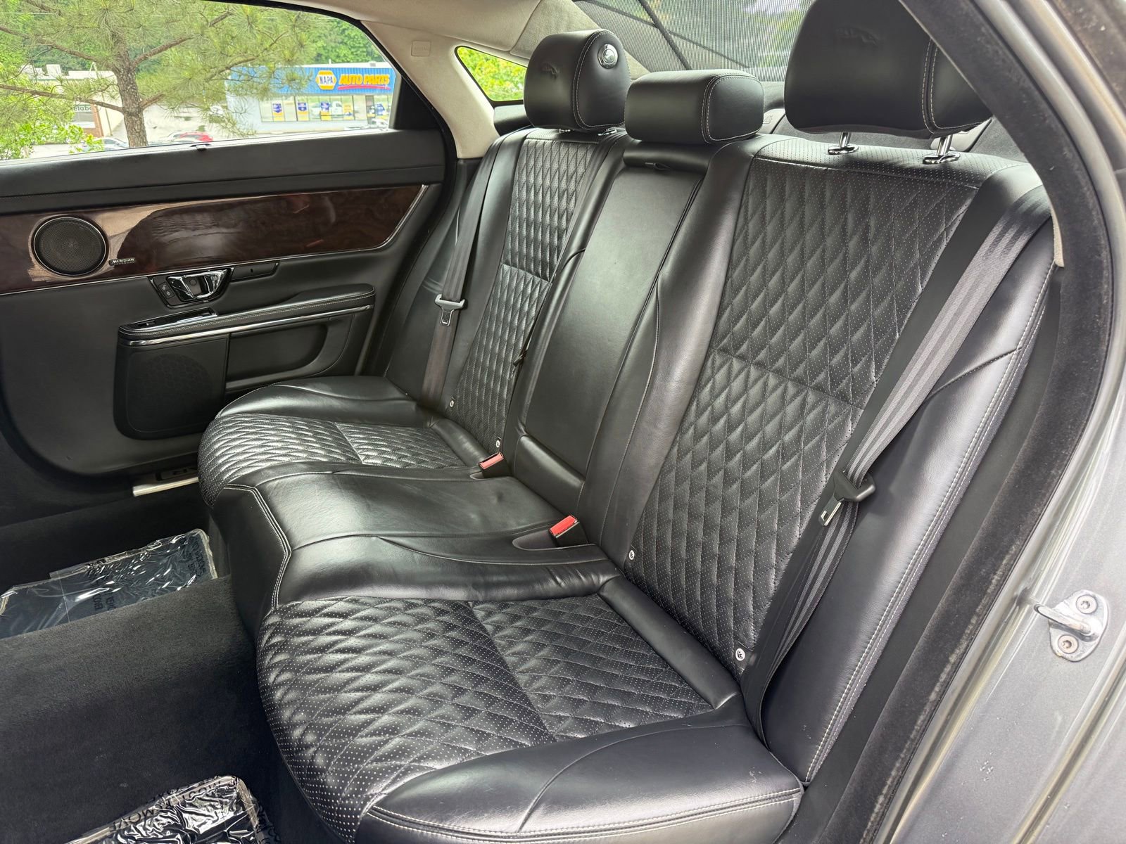 Used 2016 Jaguar XJ L Portfolio AWD/4WD image 38