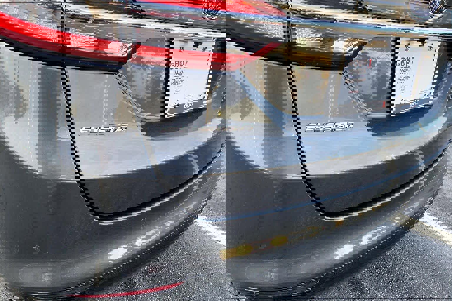 Used 2018 Ford Fusion Titanium image 30