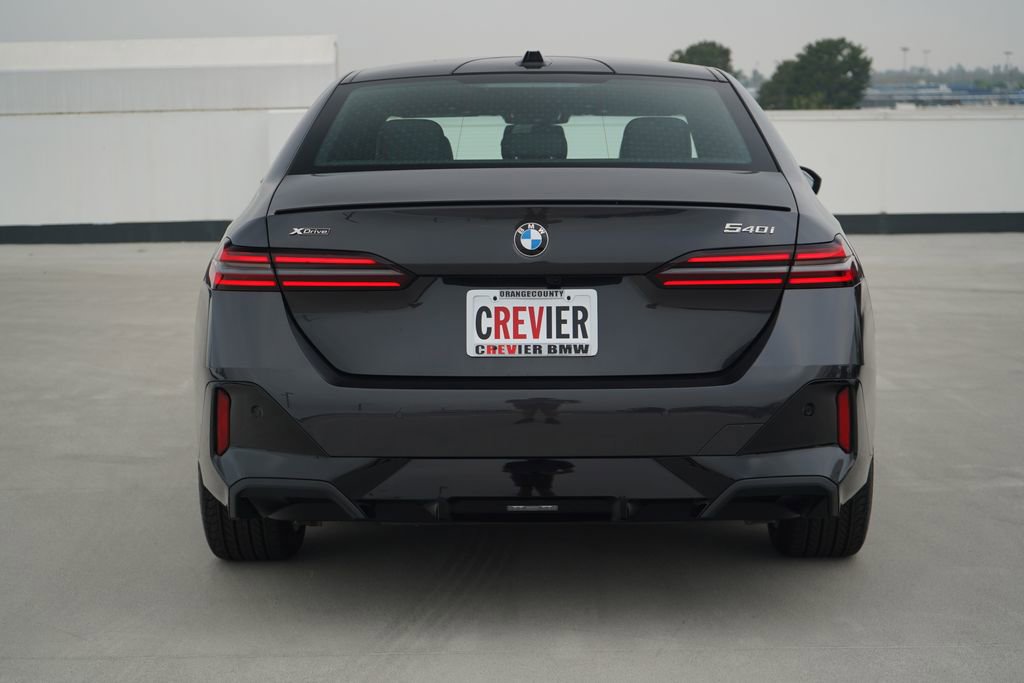 New 2026 BMW 540i xDrive w/ M Sport Package image 7