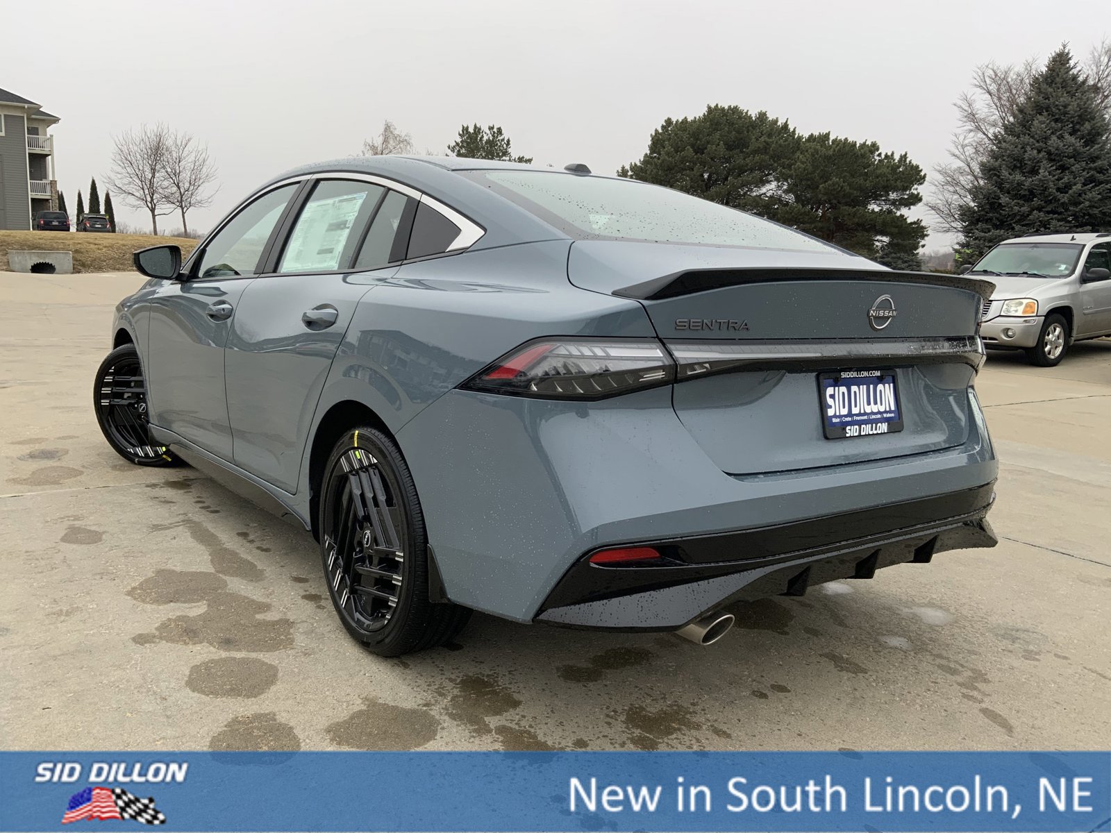 New 2026 Nissan Sentra SR w/ Floor Mat Package image 3