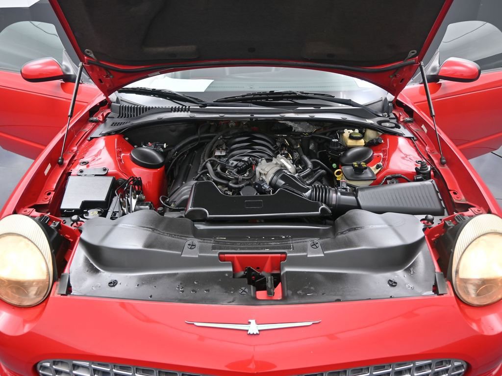 Used 2003 Ford Thunderbird image 15