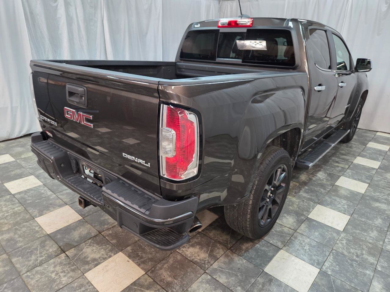 Used 2020 GMC Canyon Denali AWD/4WD image 5