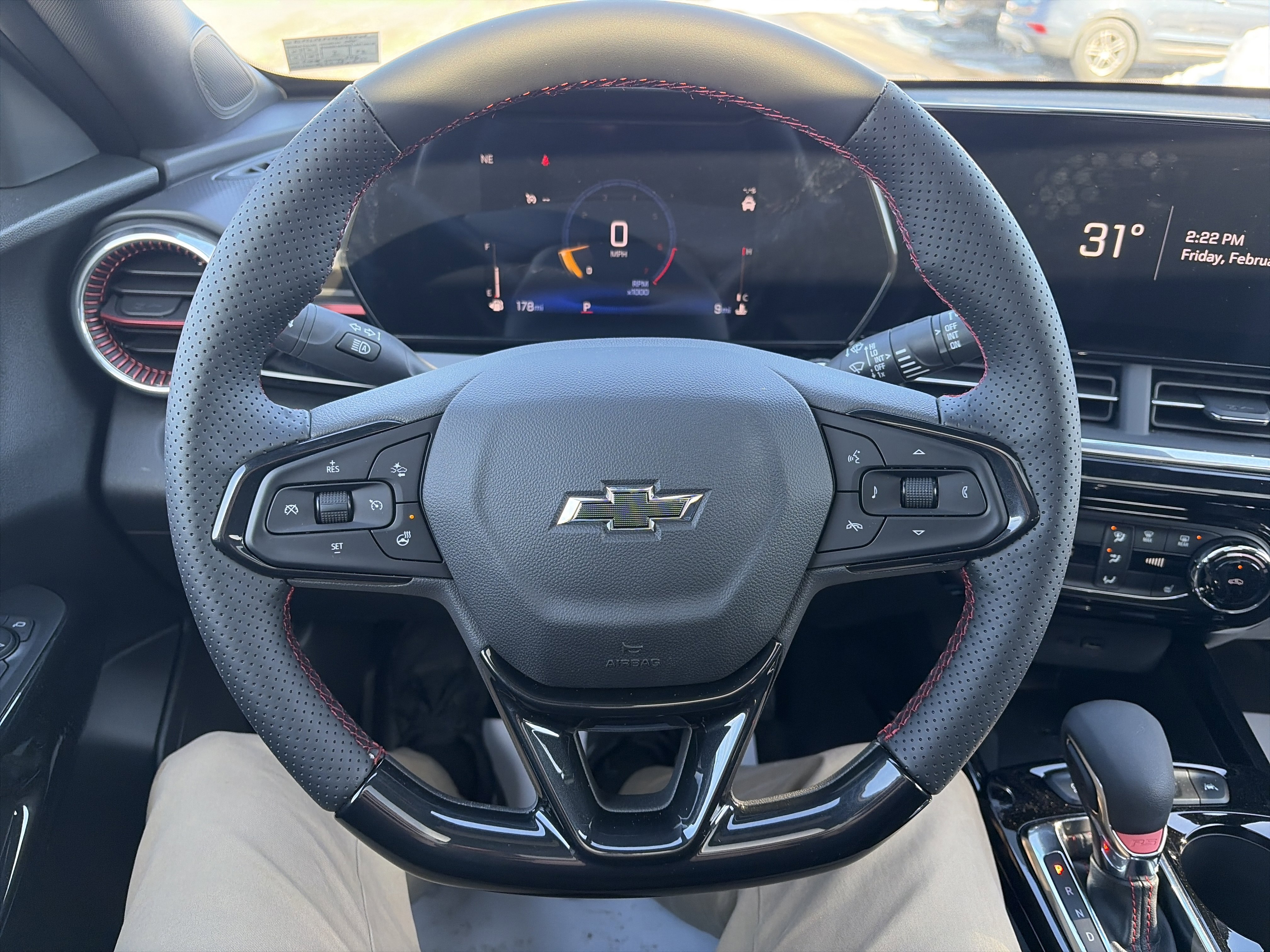 New 2026 Chevrolet Trax RS w/ Sunroof Package image 17