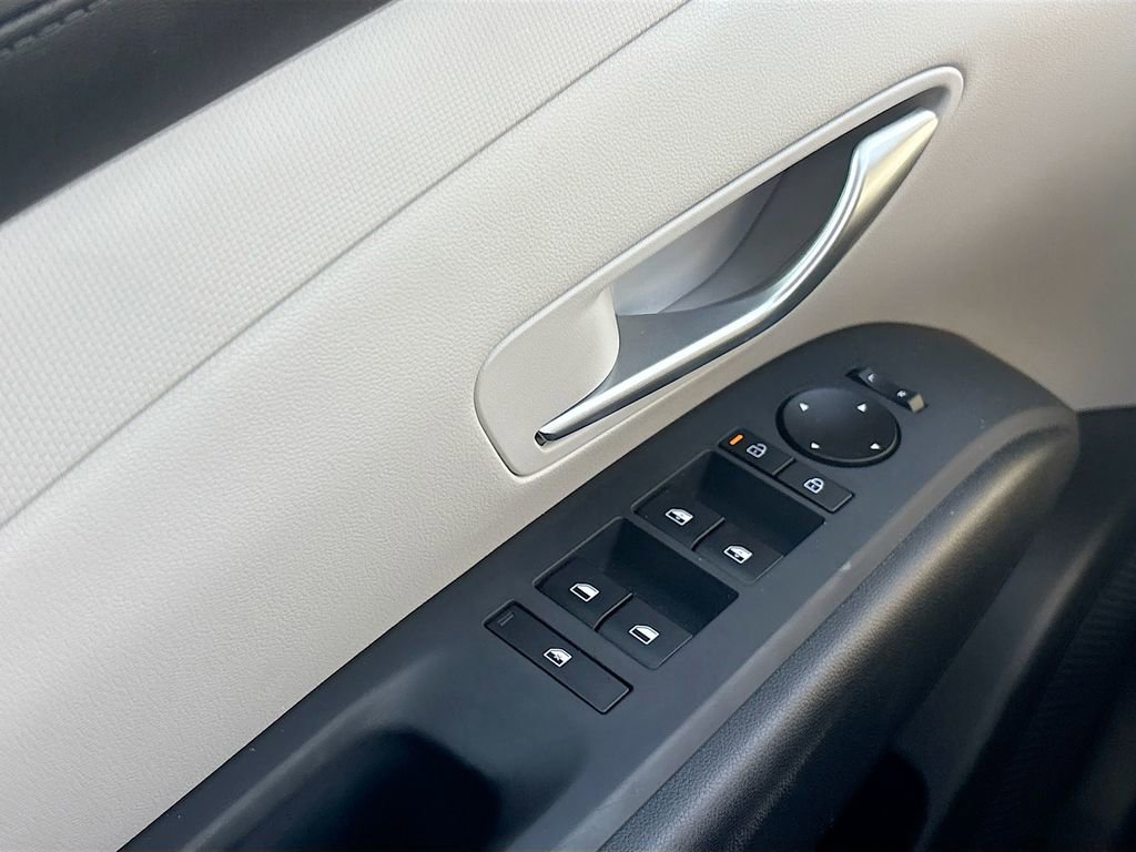 Certified 2026 Hyundai Tucson SEL image 17
