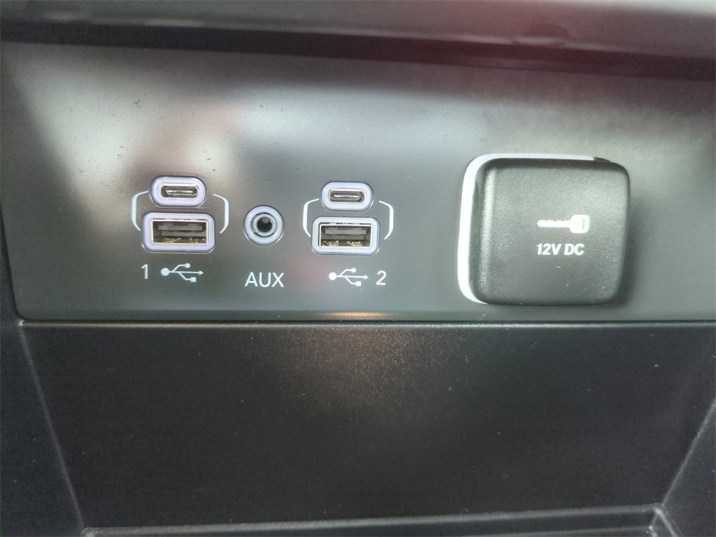 Certified 2023 Jeep Grand Cherokee L Laredo image 23
