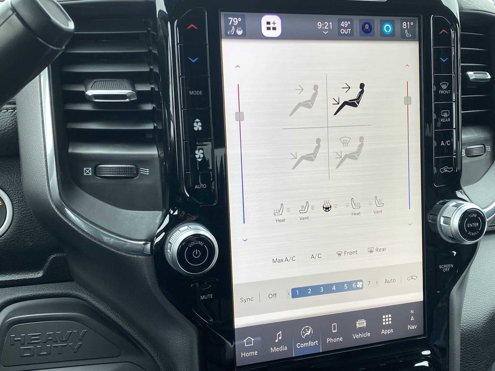 New 2025 RAM 2500 Laramie image 24