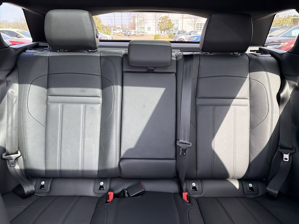 Used 2025 Land Rover Range Rover Evoque Dynamic SE image 30