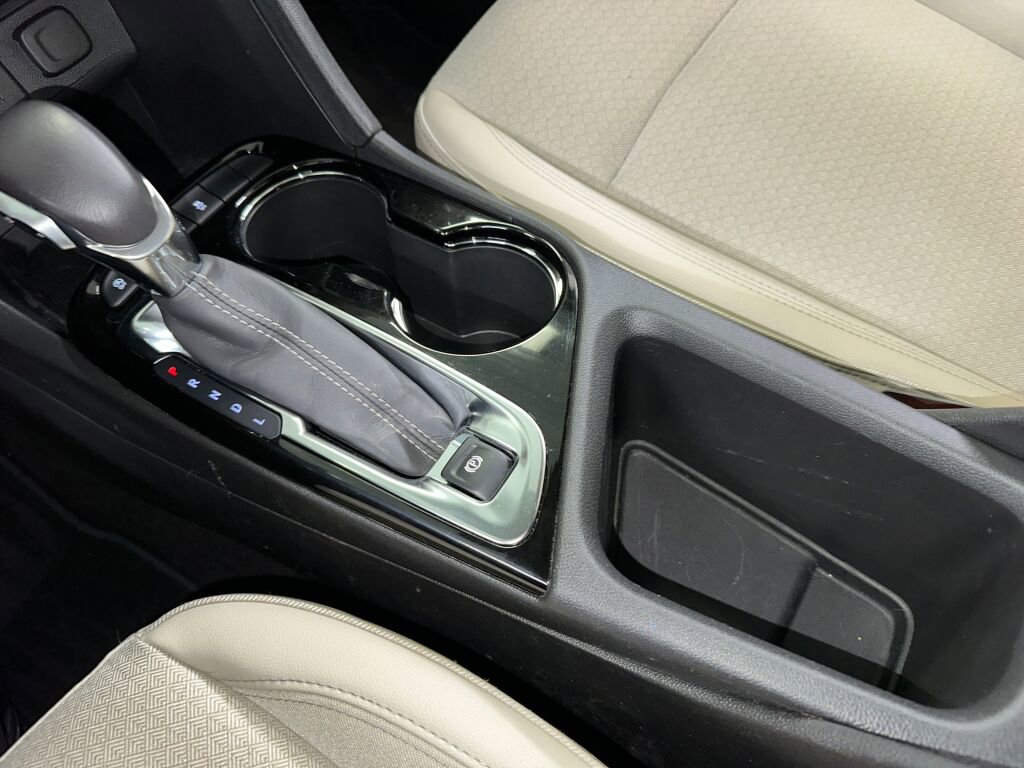 Certified 2022 Buick Encore GX Select image 16