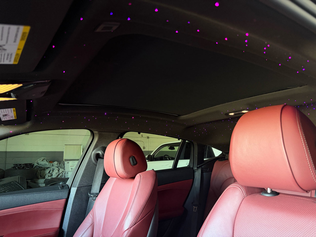 Used 2021 BMW X6 xDrive40i w/ Premium Essential Package image 32