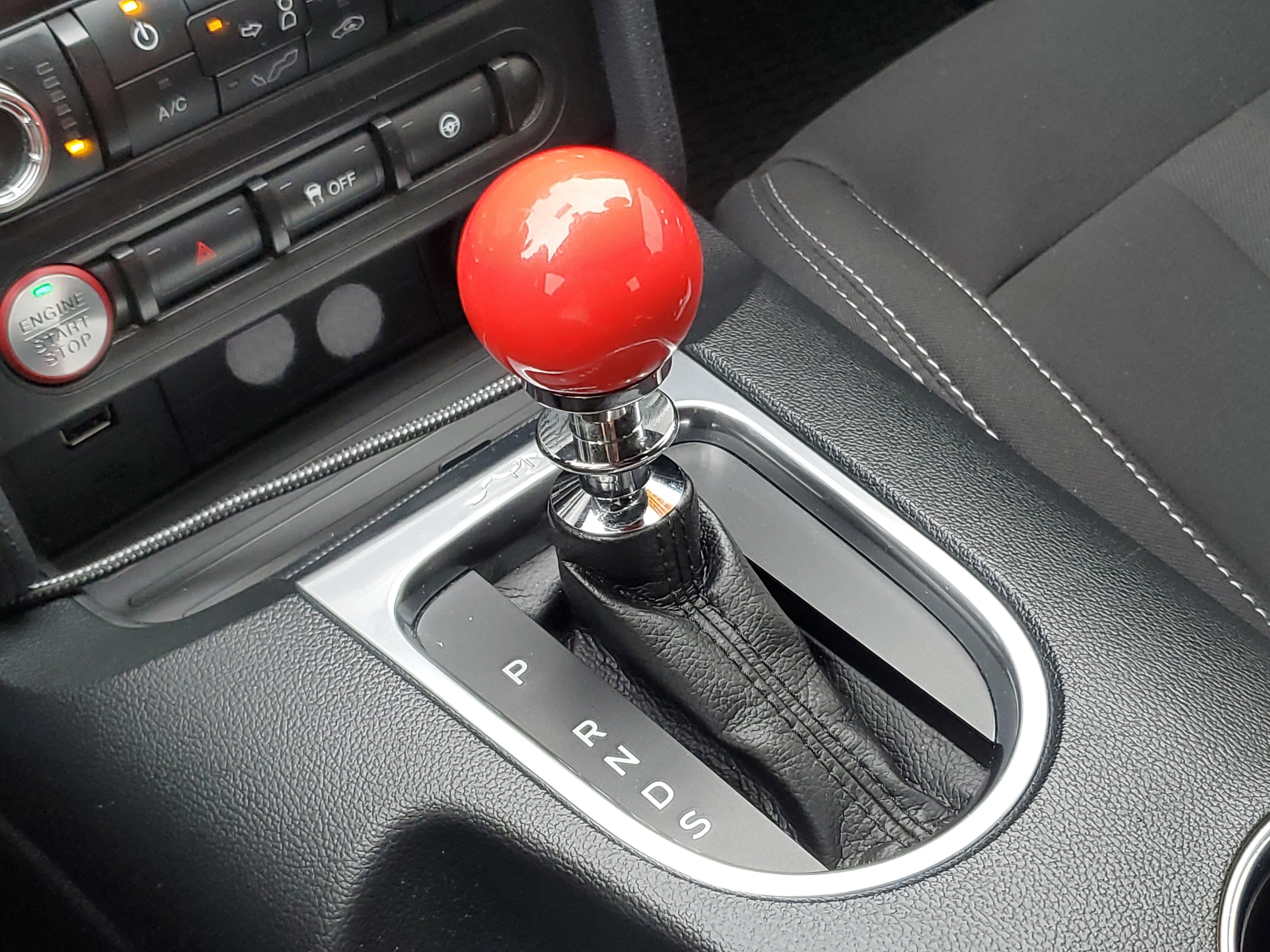 Used 2019 Ford Mustang GT image 25