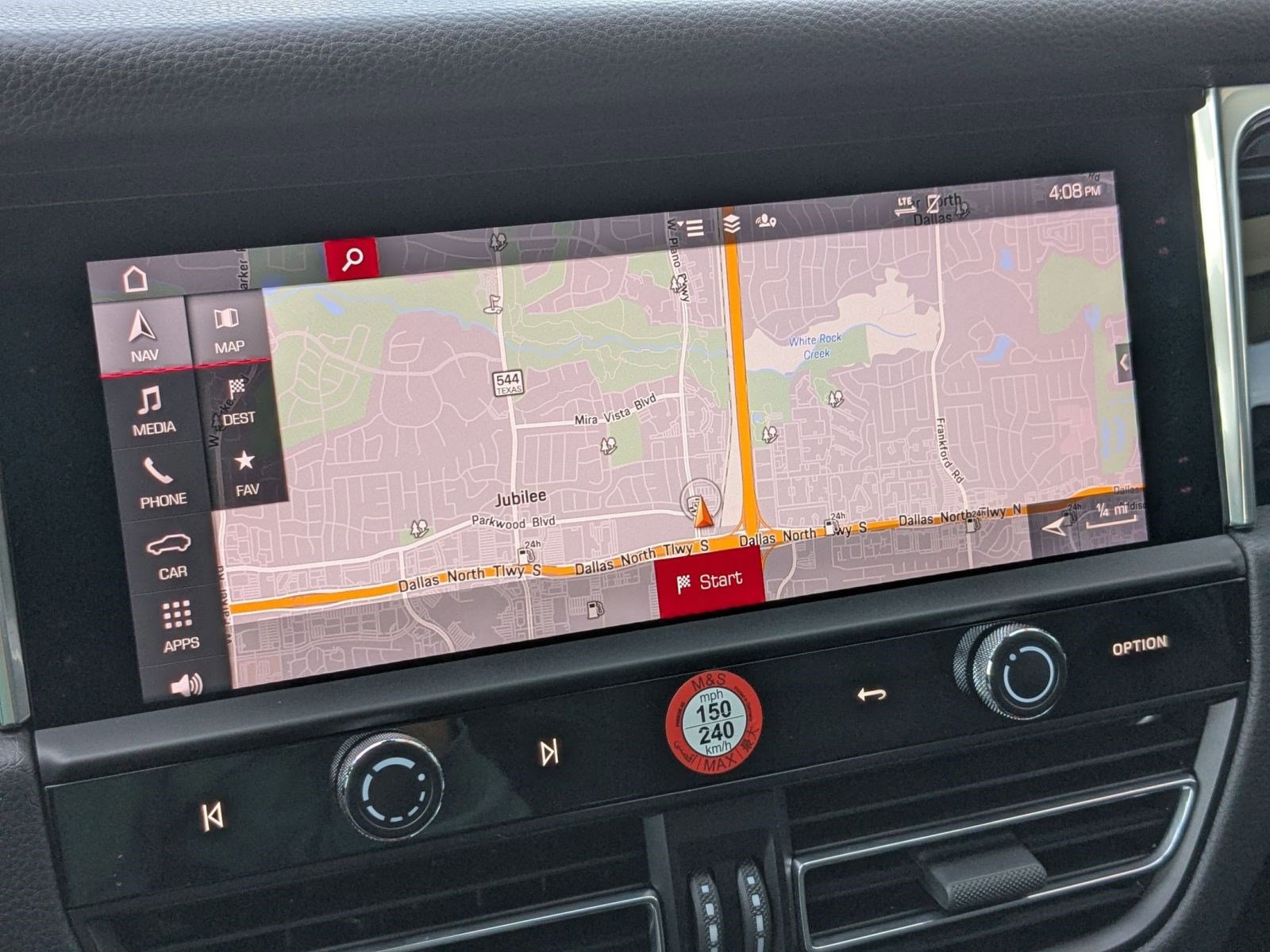 Certified 2025 Porsche Macan image 17