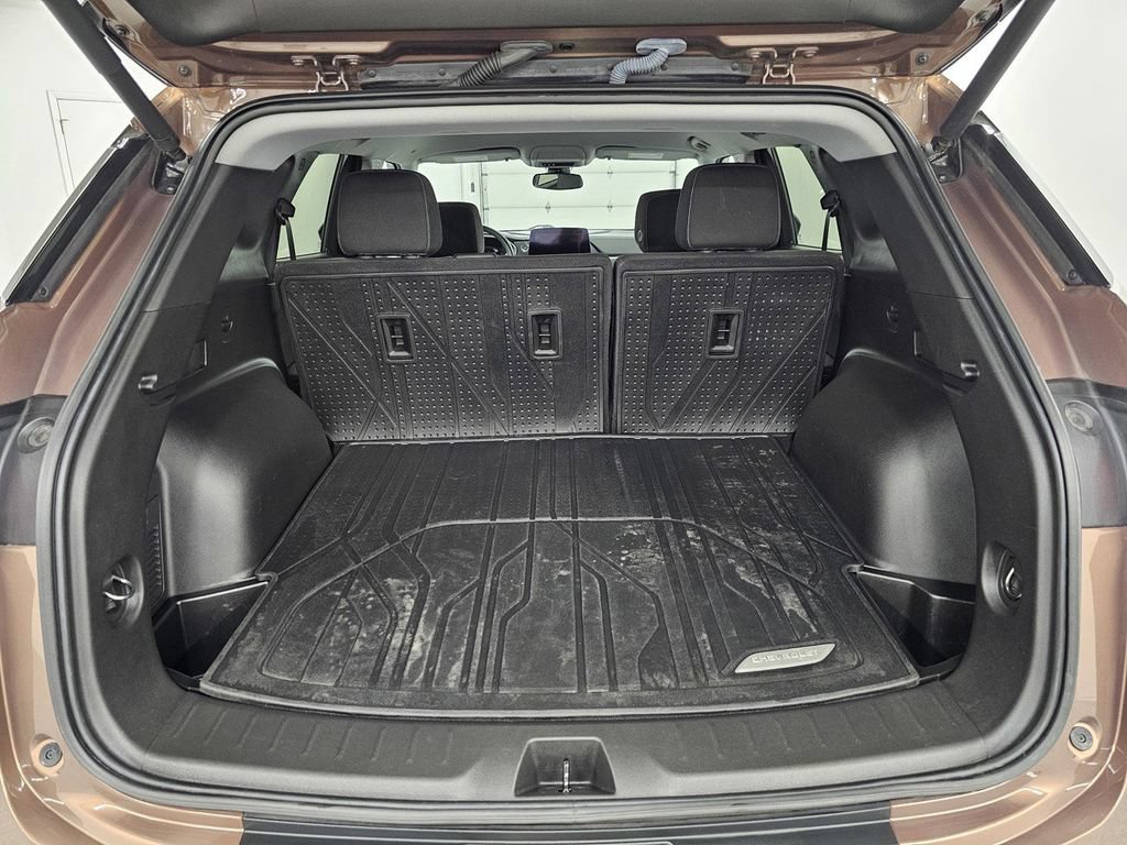 Used 2023 Chevrolet Blazer LT w/ Convenience Package FWD image 26