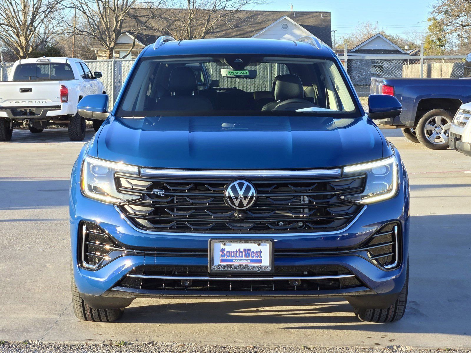 New 2025 Volkswagen Atlas SEL Premium R-Line image 6