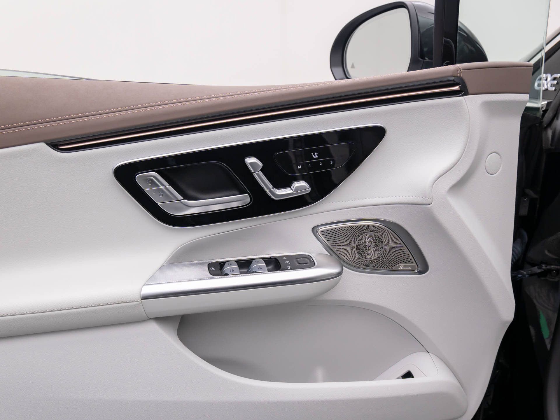 Certified 2023 Mercedes-Benz EQE 350+ 4MATIC Sedan image 15