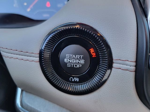 Used 2024 Jeep Compass Limited image 23