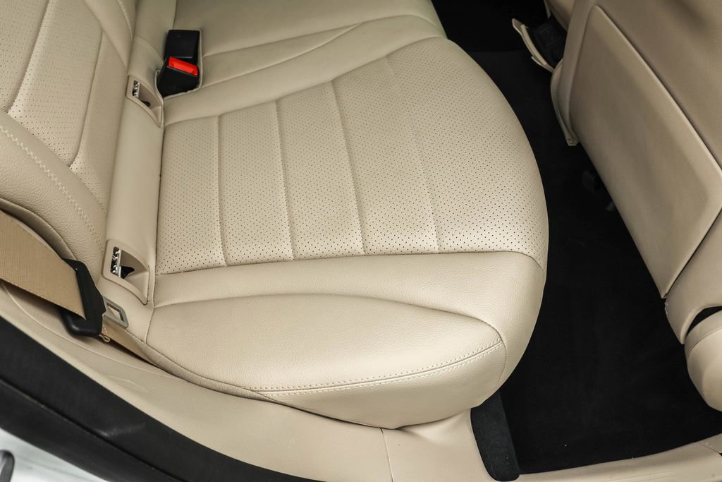 Used 2022 Mercedes-Benz GLC 300 4MATIC image 33