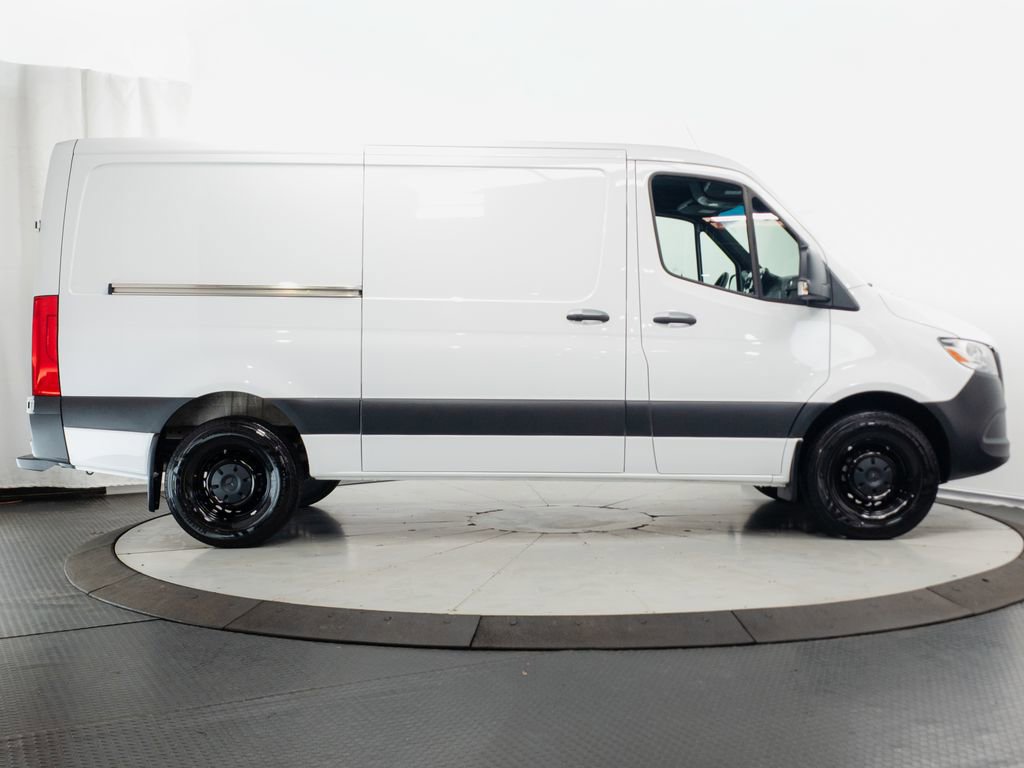 Used 2026 Mercedes-Benz Sprinter 2500 image 26