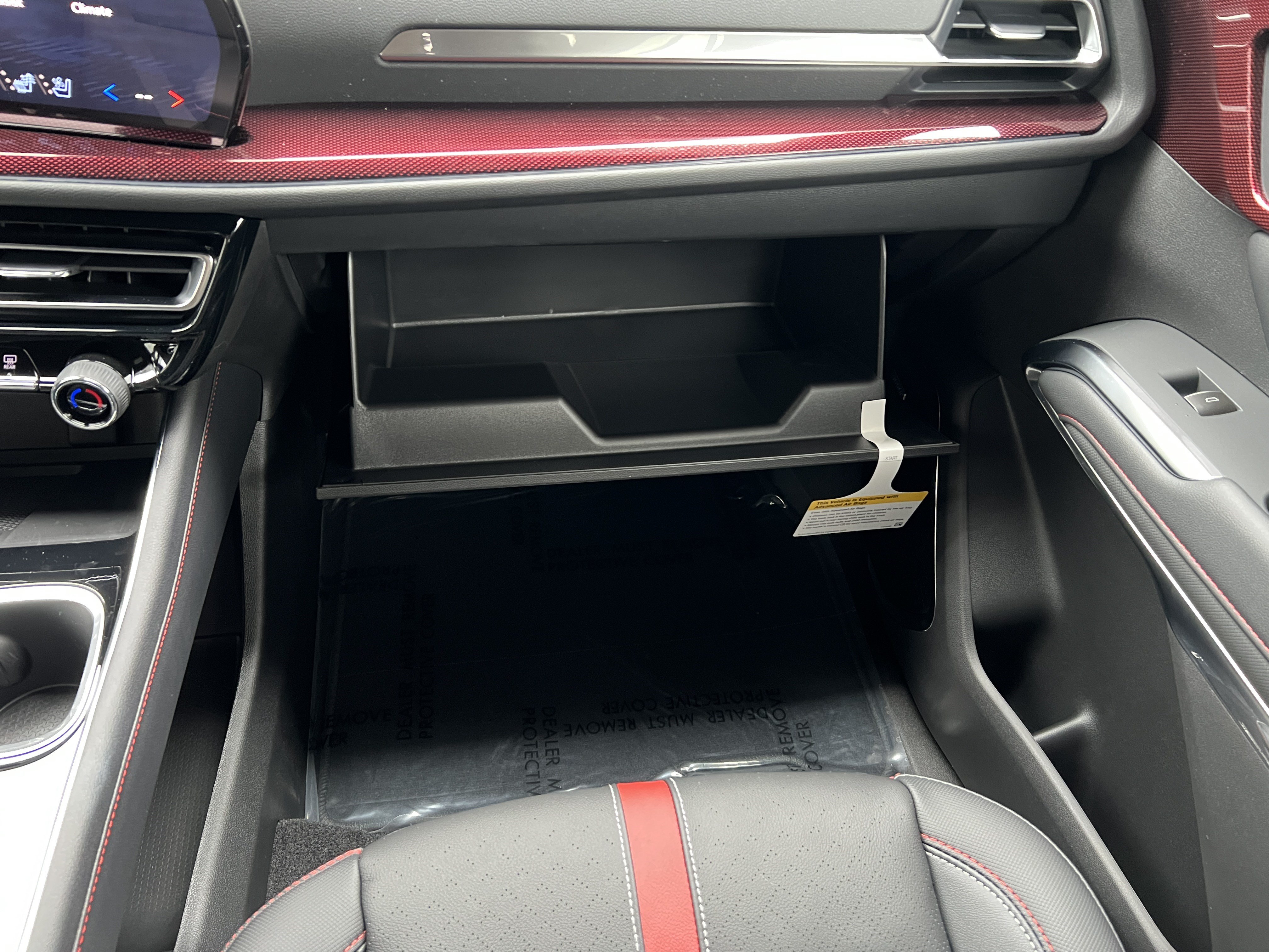 New 2026 Chevrolet Traverse RS AWD/4WD image 39
